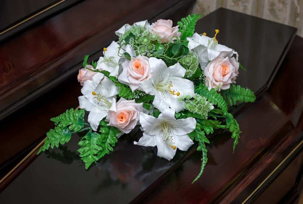 Share Your Deepest Condolences with our Beautiful and Caring Sympathy Flowers. Blog Flower Discounts Below!